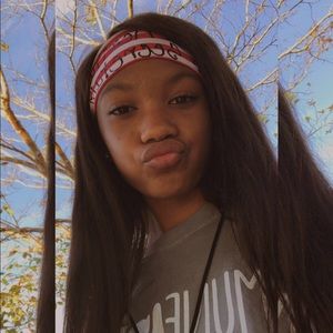 Meet your Posher, Toi